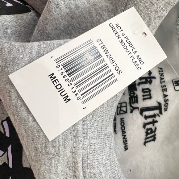 NEW Unisex Ripple Junction Heather Gray Attack on Titan Graphic Fleece Size:M - Picture 6 of 6